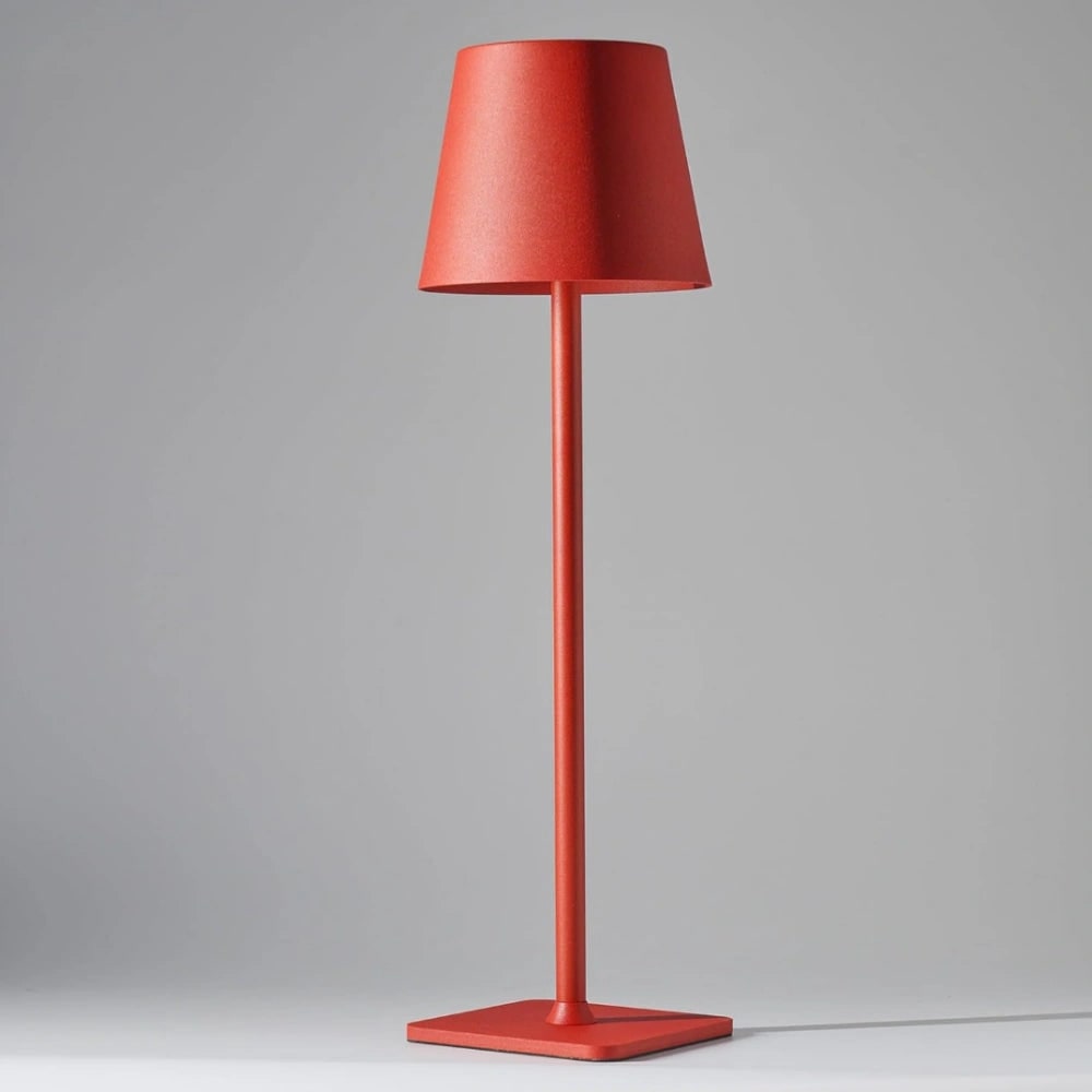 Slank Moderne Metal Vandtæt Trådløs Genopladelig Touch Dæmpbar Bordlampe