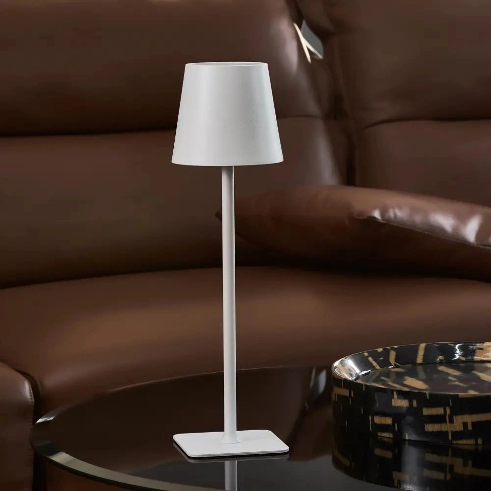 Slank Moderne Metal Vandtæt Trådløs Genopladelig Touch Dæmpbar Bordlampe